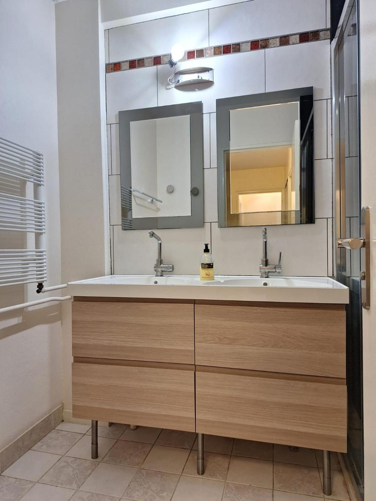 Pierre Tabanou Apartment L'Hay-les-Roses