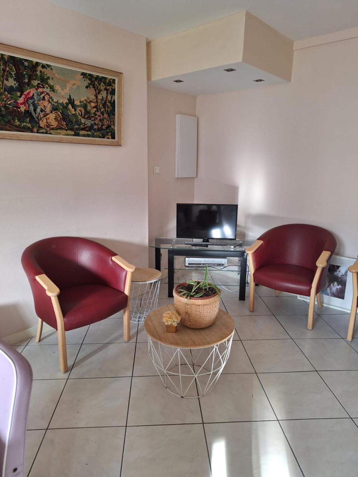 Pierre Tabanou Apartment L'Hay-les-Roses